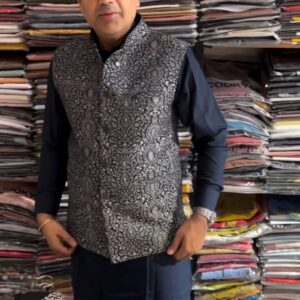 Men's Kurta Pajama with Basecoat